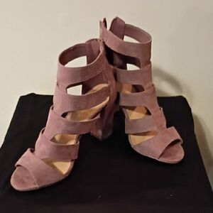 Madden Girl Women's Sandals Strappy Block Heeled Zipper, Open Toes "Boltt" Mauve
